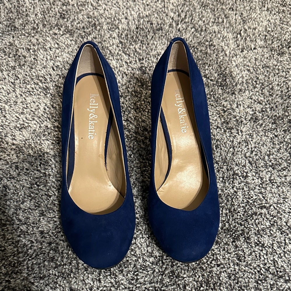 Kelly & Katie Navy Heels